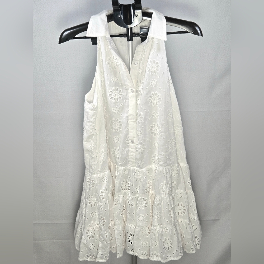 Talulah Tiered Minimalist Boho‎ Eyelet Coastal Midi Dress, Medium